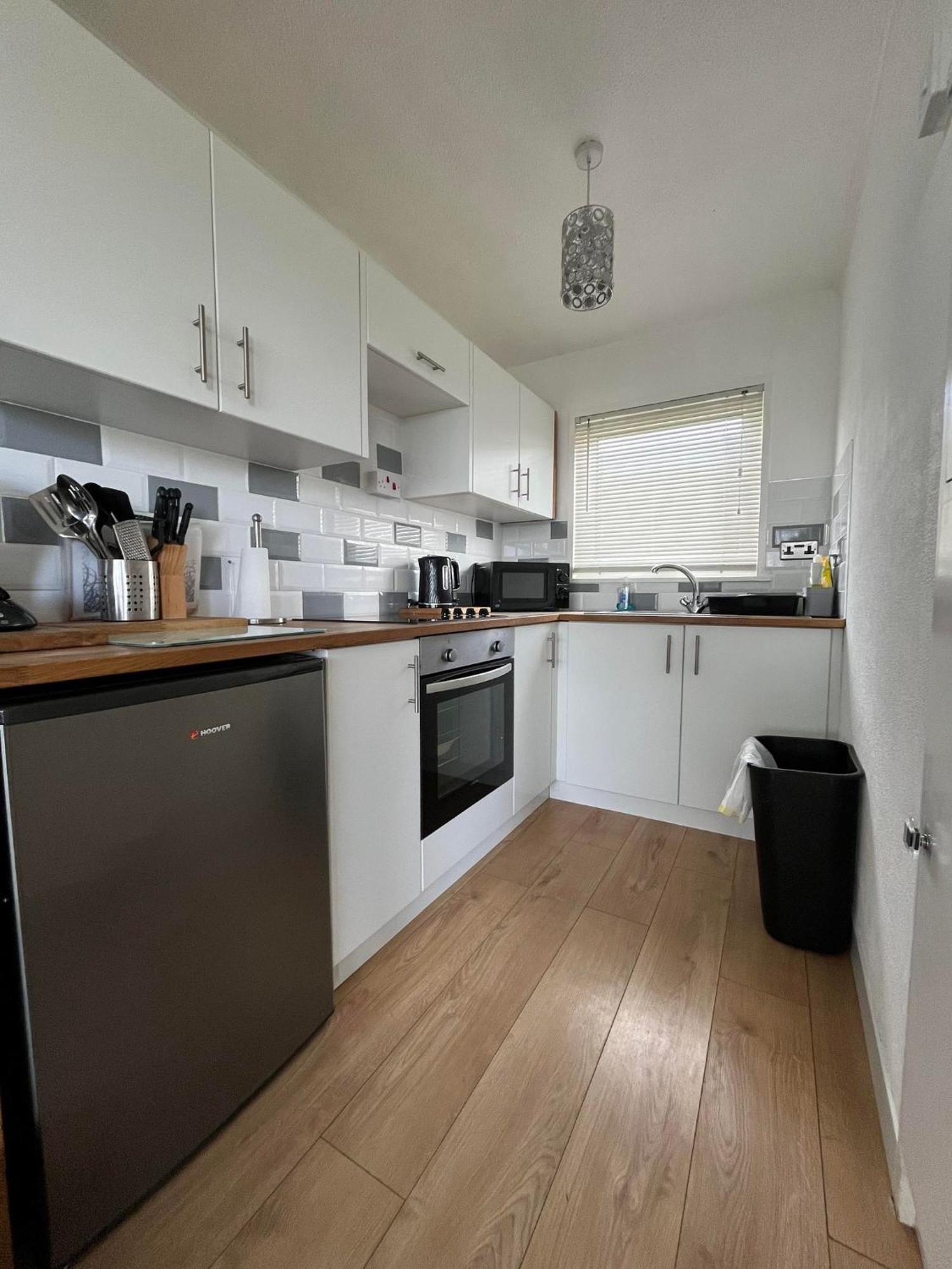 Signature, Scratby - Two Bed Chalet, Sleeps 7, Free Wi-Fi, Bed Linen And Towels Included, Pets Welcome And Onsite Entertainment Available エクステリア 写真