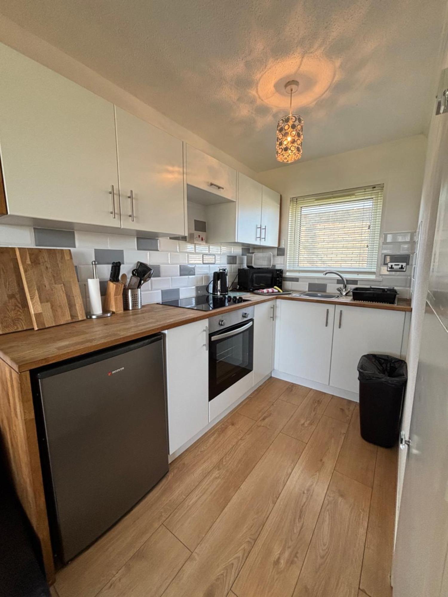 Signature, Scratby - Two Bed Chalet, Sleeps 7, Free Wi-Fi, Bed Linen And Towels Included, Pets Welcome And Onsite Entertainment Available エクステリア 写真